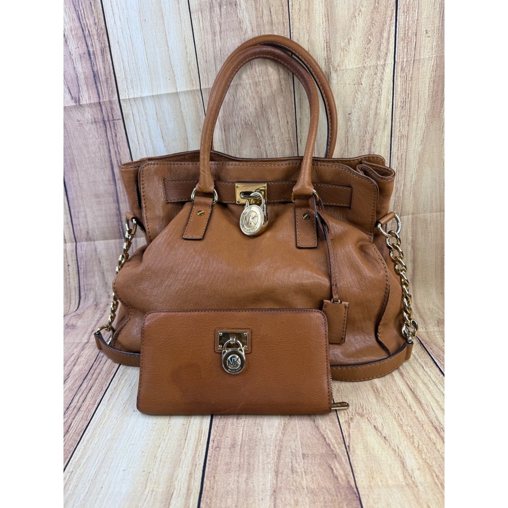 Michael Kors Hamilton Tan Leather Tote Bag and Matching Wallet Set Gold Hardware